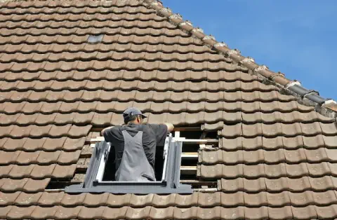 Pose de velux - Montesquieu